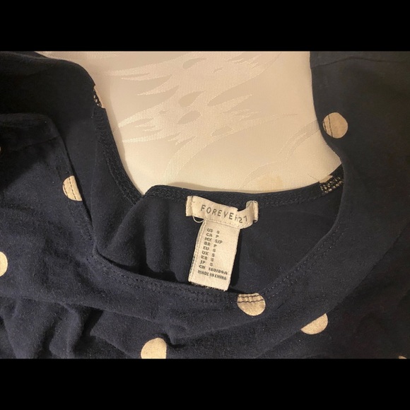 Forever 21 Polka Dot Top - Picture 3 of 3